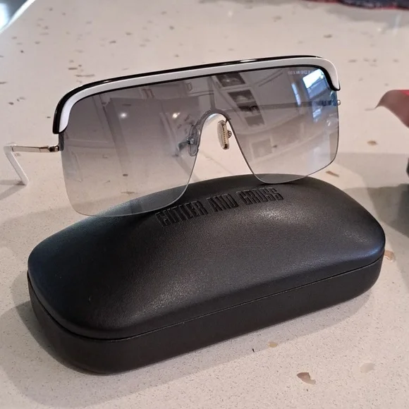 New Cutler And Gross Black White Sunglasses Flat Top Cutler and Gross / 1386 / Black – I Visionari main image 3